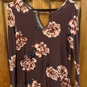 Floral tunic with eyelet neck